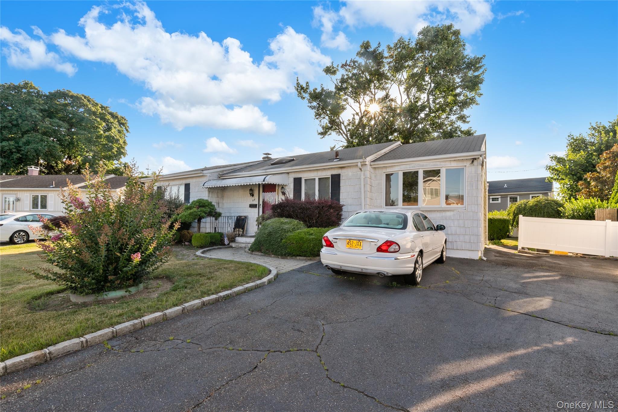 #1 photo, 58 Helen Avenue, Plainview , NY 11803