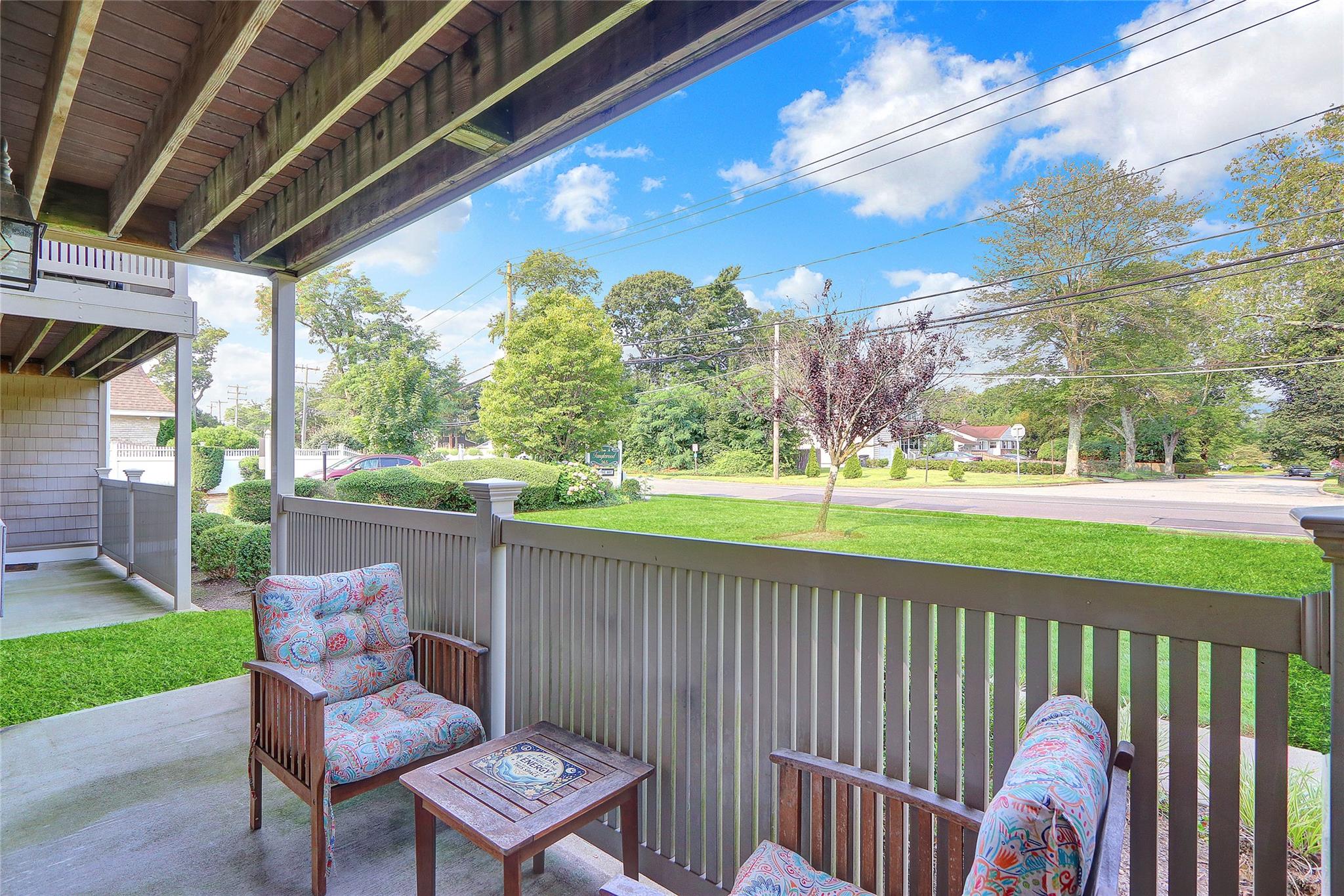 #20 photo, 365 Route 111, Smithtown , NY 11787