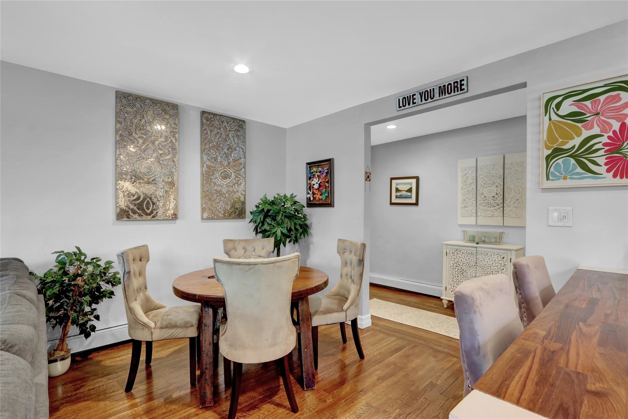 #6 photo, 365 Route 111, Smithtown , NY 11787