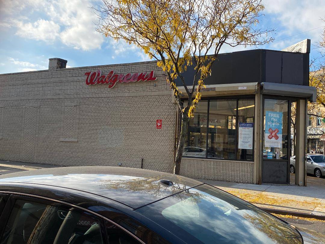 #11 photo, 6077 Myrtle Ave, クイーンズ区 Ridgewood , NY 11385