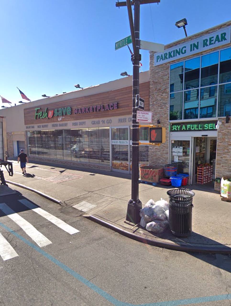 #6 photo, 6077 Myrtle Ave, クイーンズ区 Ridgewood , NY 11385