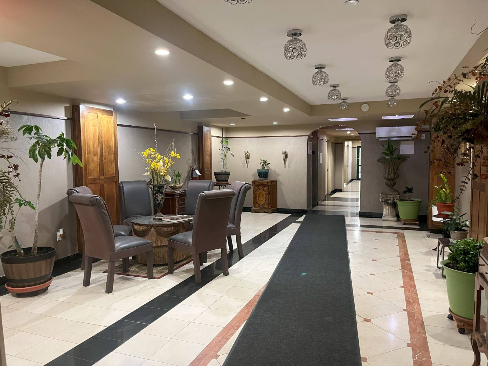 #3 photo, 83-71 116th St , #P13, クイーンズ区 Kew Gardens , NY 11418