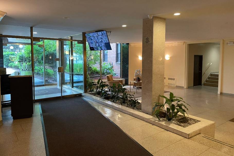 #3 photo, 100-25 Queens Blvd, #6 AA, クイーンズ区 Forest Hills , NY 11375