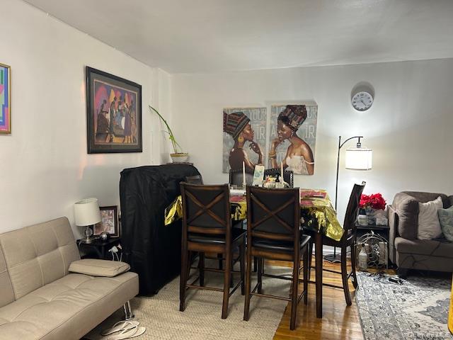 #12 photo, 131-11 Kew Gardens Road, Kew Gardens , NY 11415