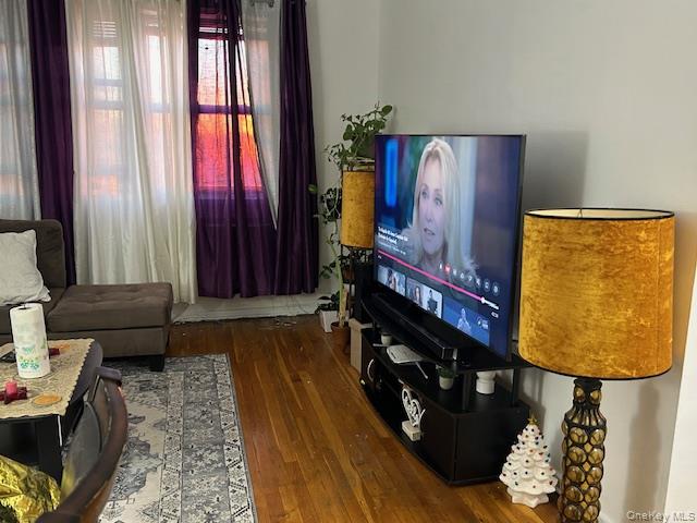 #15 photo, 131-11 Kew Gardens Road, Kew Gardens , NY 11415