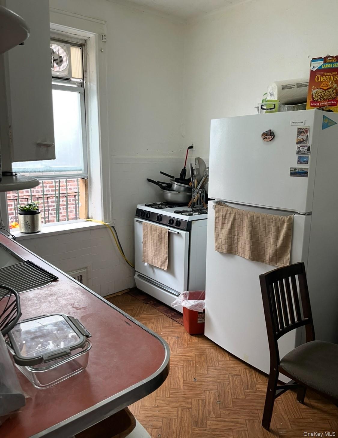 #17 photo, 39-17 65 Pl, クイーンズ区 Woodside , NY 11377