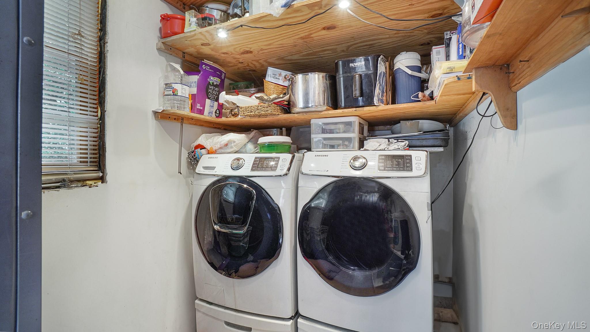 #19 photo, 6 Windsor Place, Lynbrook , NY 11563