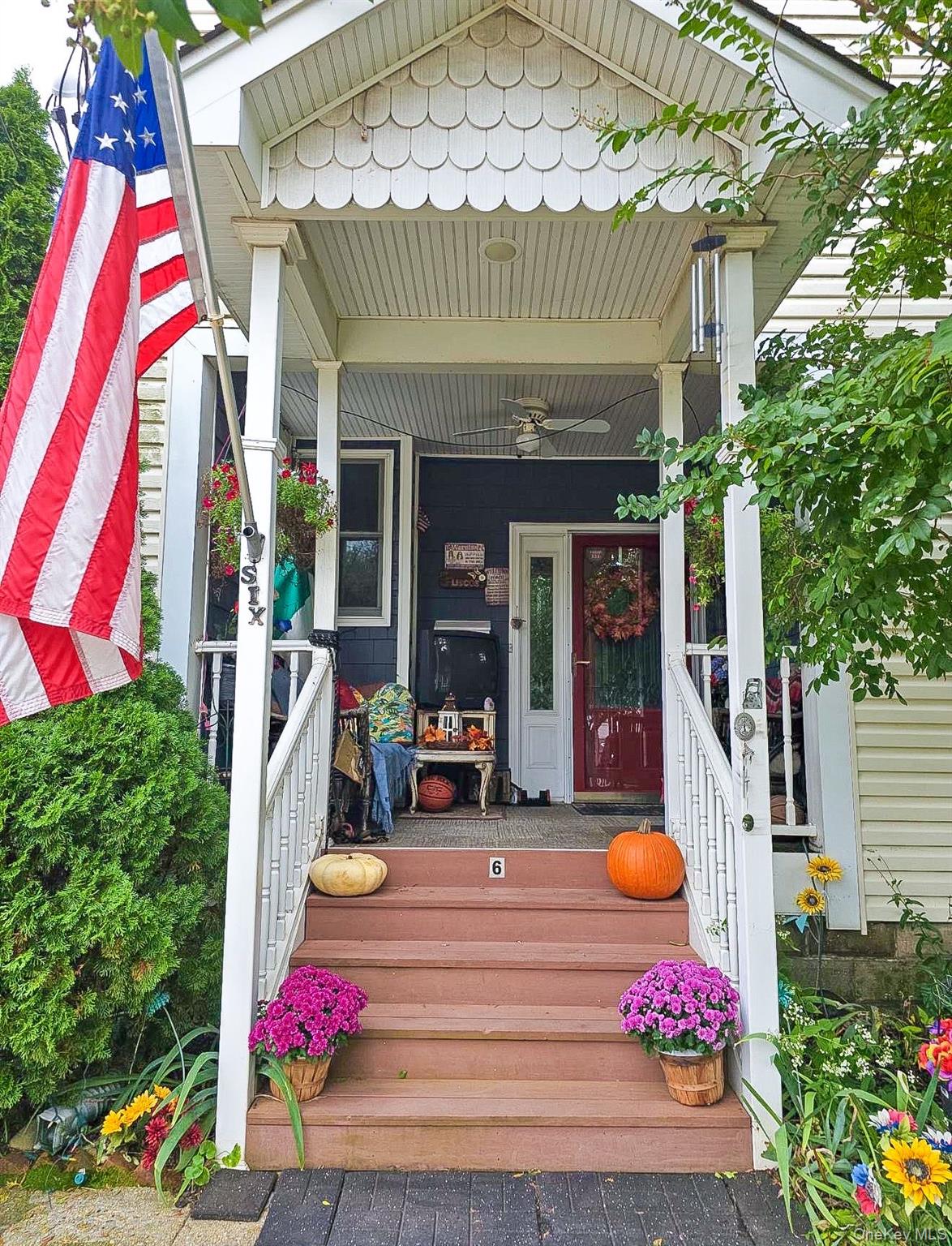 #4 photo, 6 Windsor Place, Lynbrook , NY 11563