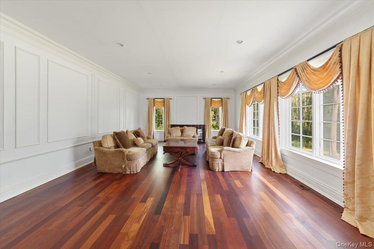 #18 photo, 180 Stone Hill Road, Bedford , NY 10506