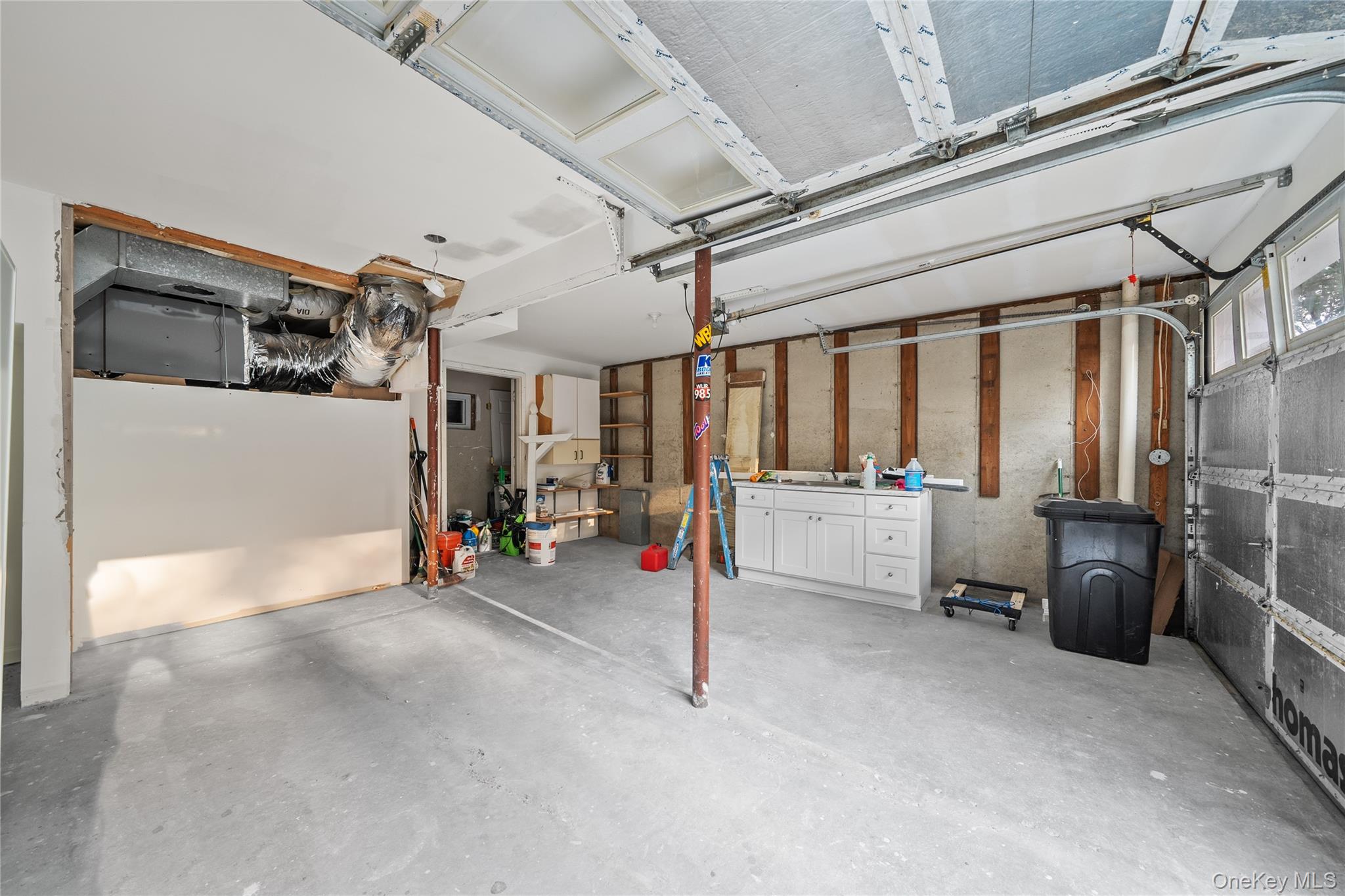 #19 photo, 59 Breeze Avenue, Саффолк ‖ Ronkonkoma , NY 11779