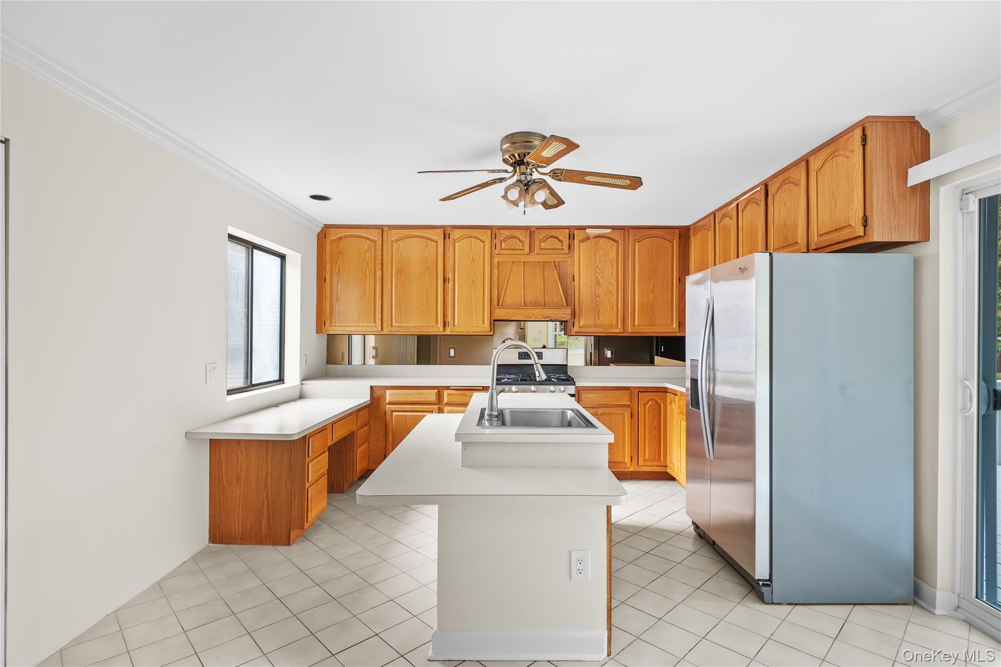 #7 photo, 59 Breeze Avenue, Саффолк ‖ Ronkonkoma , NY 11779