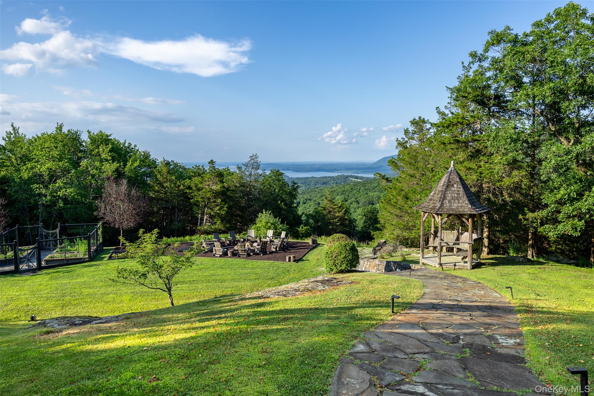 #5 photo, 12 Mountain Brook Road, Cornwall , NY 12518