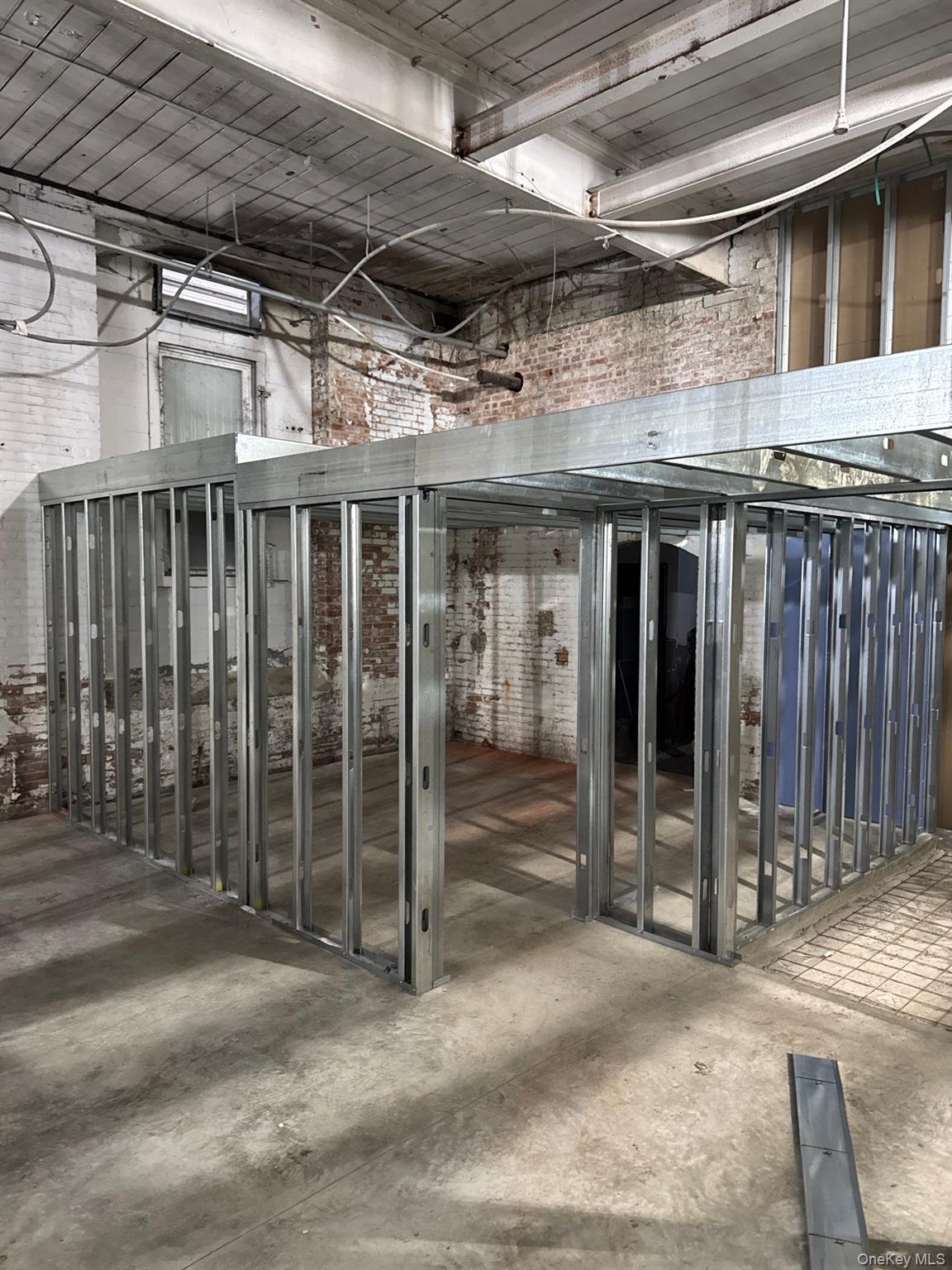 #11 photo, 2214 Whitesboro, Other , NY 