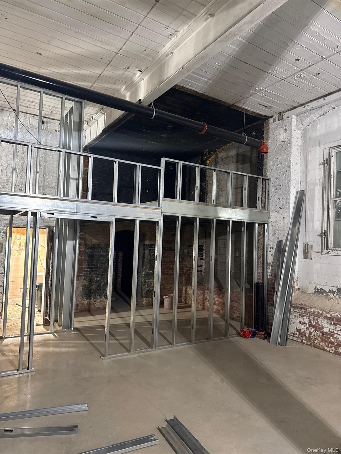 #13 photo, 2214 Whitesboro, Other , NY 