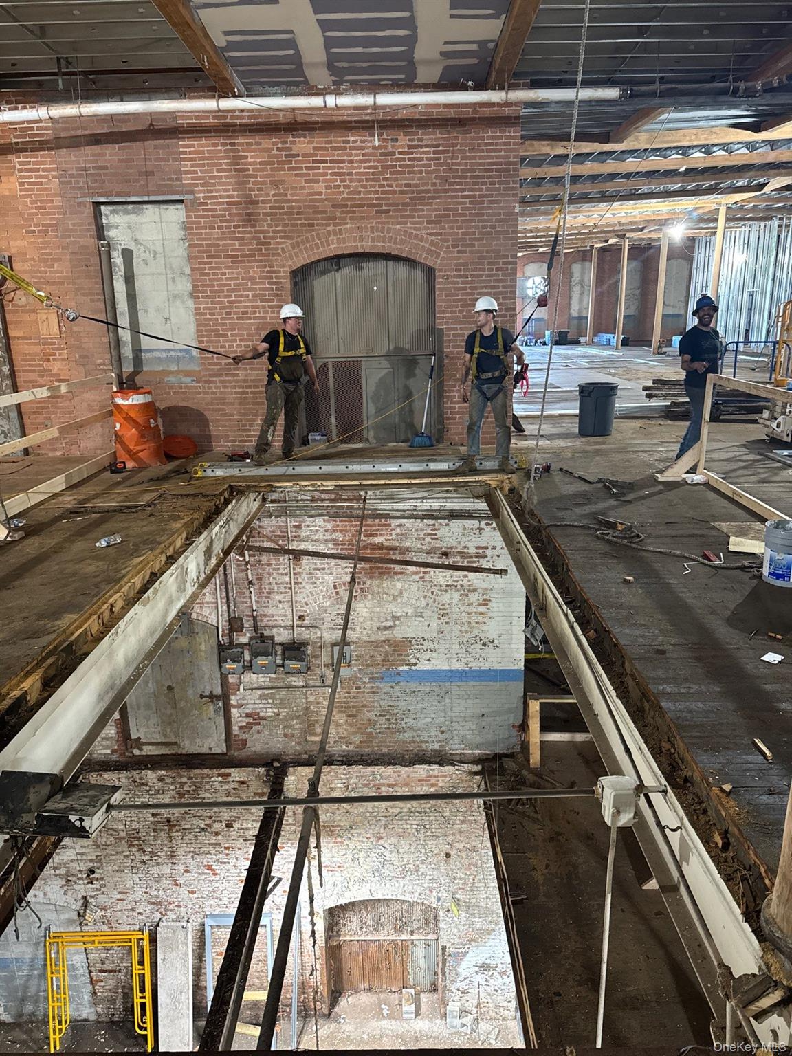 #18 photo, 2214 Whitesboro, Other , NY 