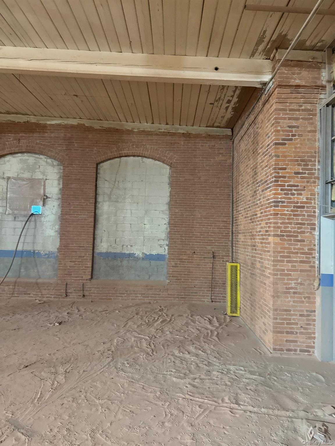 #7 photo, 2214 Whitesboro, Other , NY 