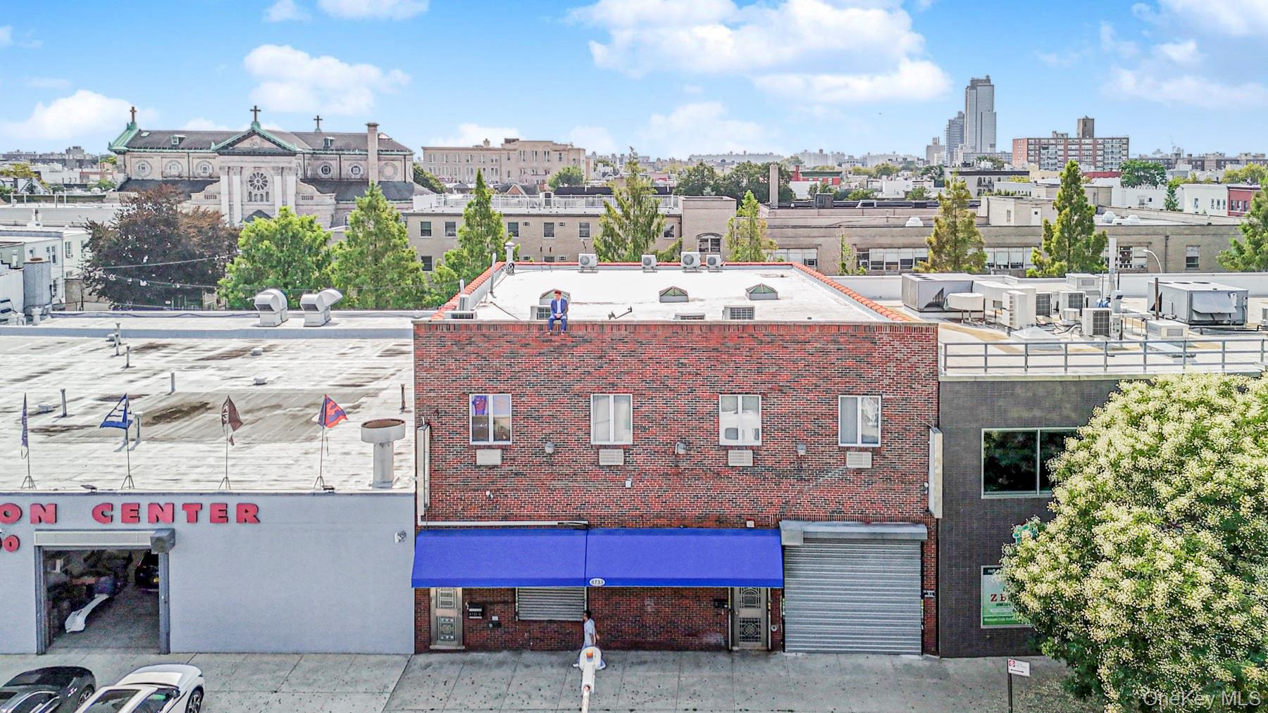 #2 photo, 8731 18th Avenue, ブルックリン区 Brooklyn , NY 11214