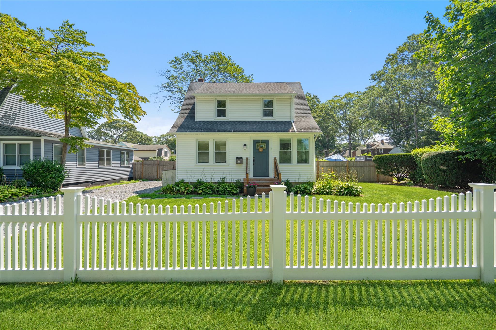 #1 photo, 86 Burt Avenue, सफ़ोक काउंटी Northport , NY 11768