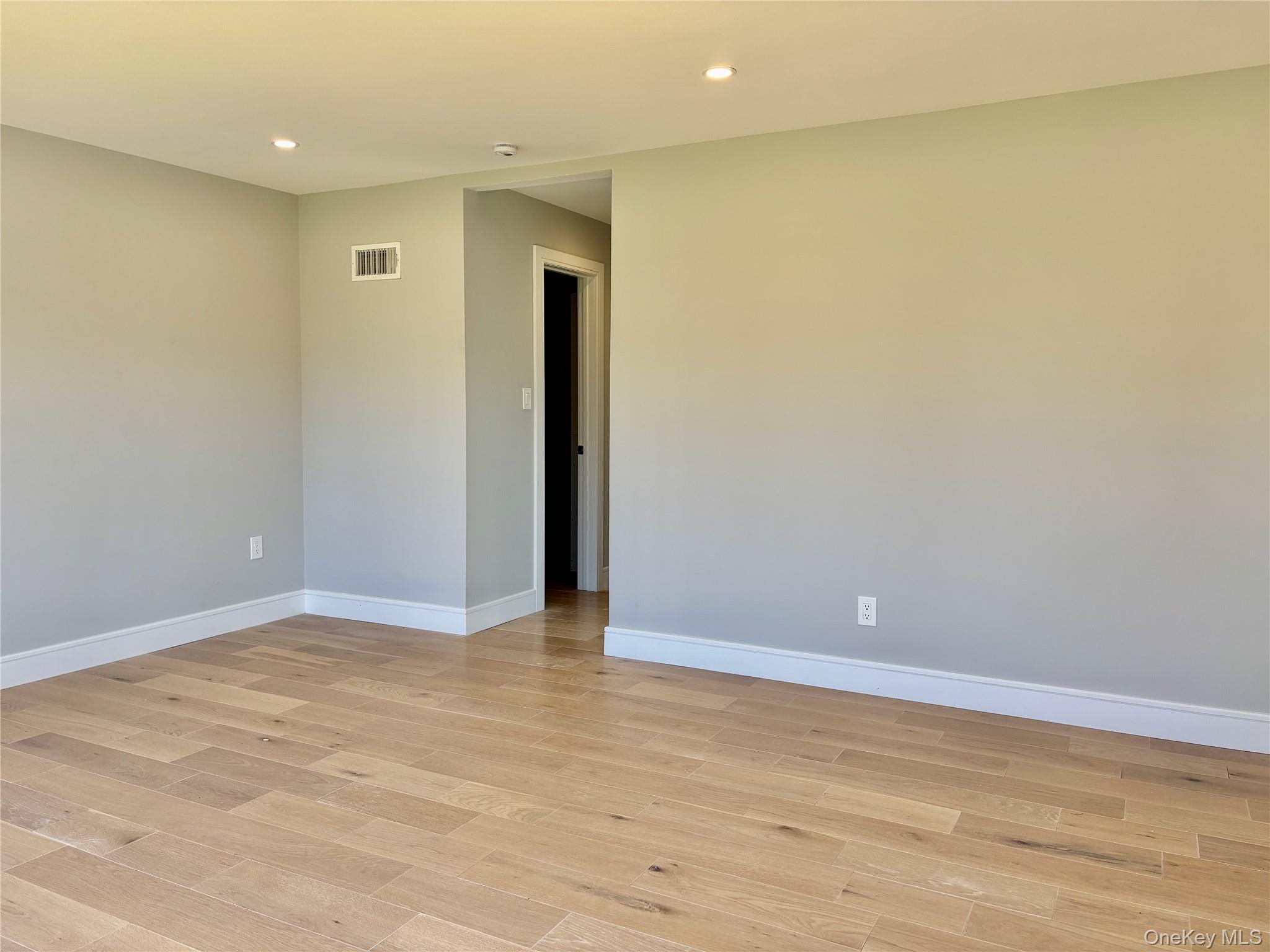 #14 photo, 188 Sequams Lane Cen, West Islip , NY 11795