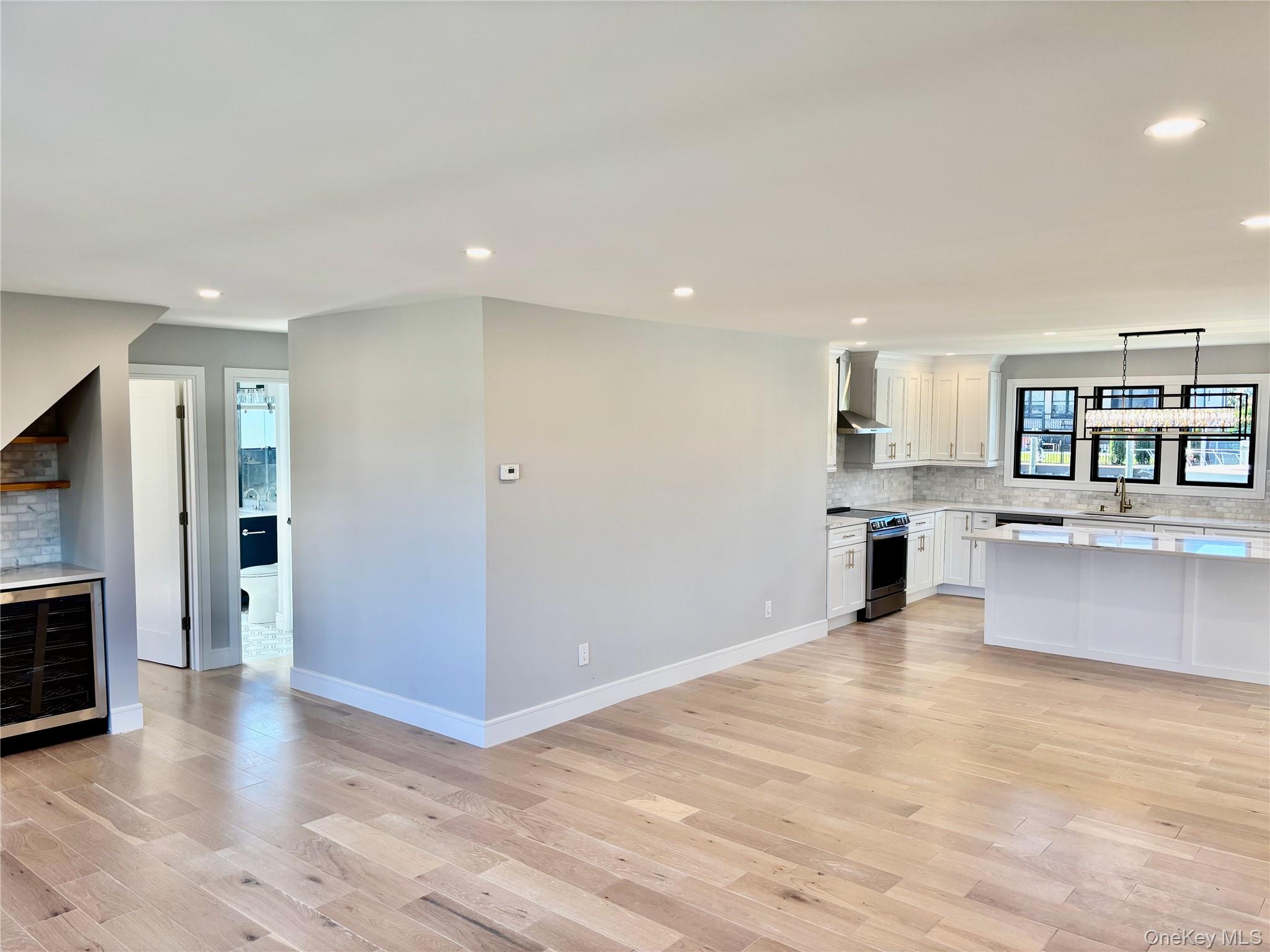 #4 photo, 188 Sequams Lane Cen, West Islip , NY 11795