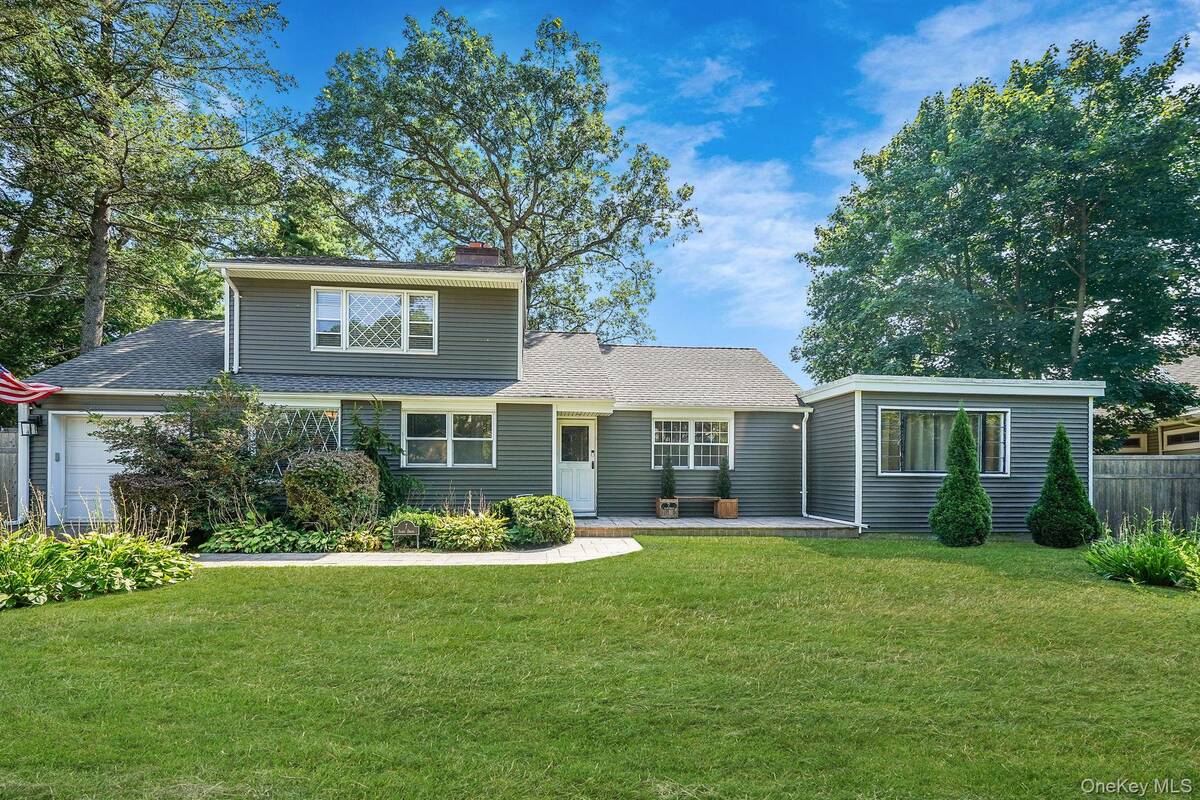 #1 photo, 7 Scott Drive, Melville , NY 11747