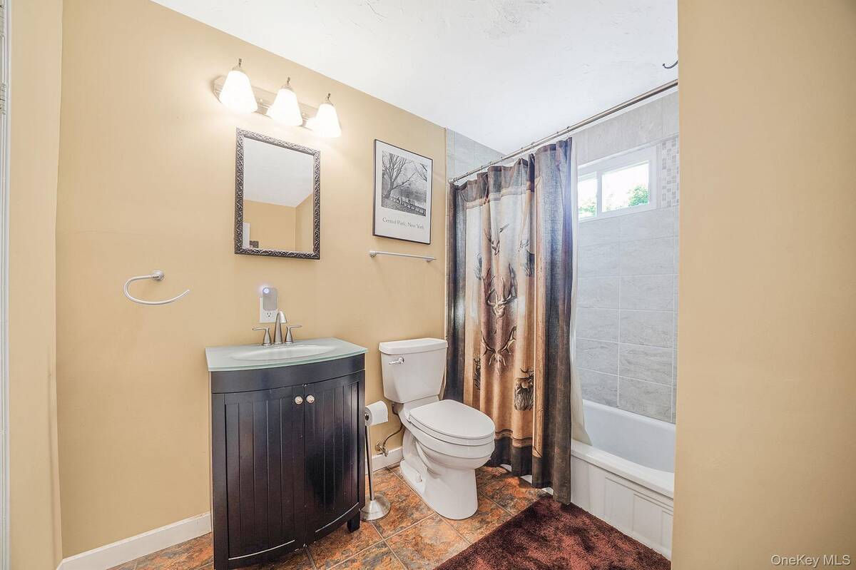 #15 photo, 7 Scott Drive, Melville , NY 11747