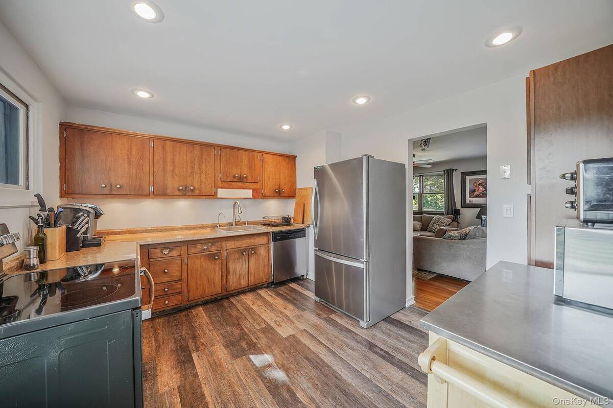 #22 photo, 7 Scott Drive, Melville , NY 11747