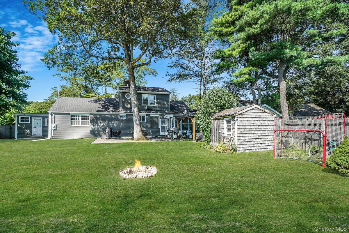 #8 photo, 7 Scott Drive, Melville , NY 11747