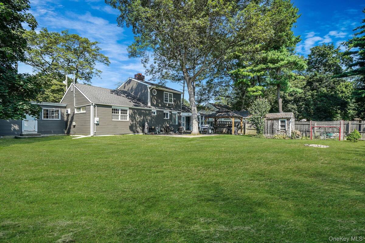 #9 photo, 7 Scott Drive, Melville , NY 11747