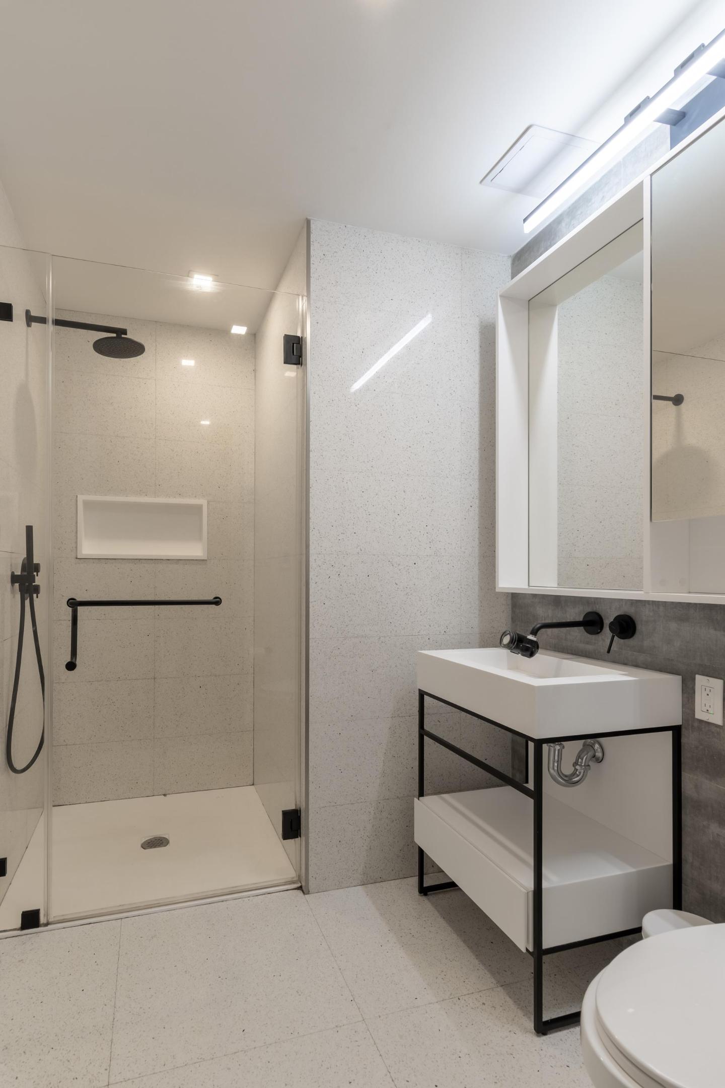 #7 photo, New York City, マンハッタン East Harlem , NY 10029