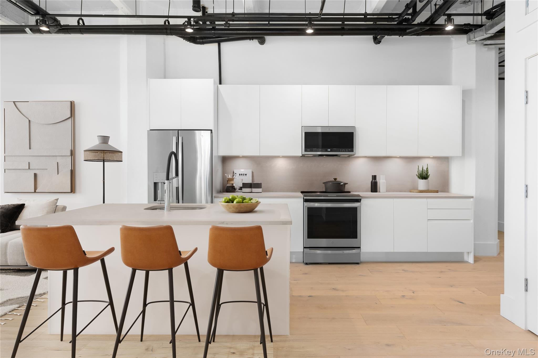 #1 photo, 475 Kent Avenue, Brooklyn , NY 11249