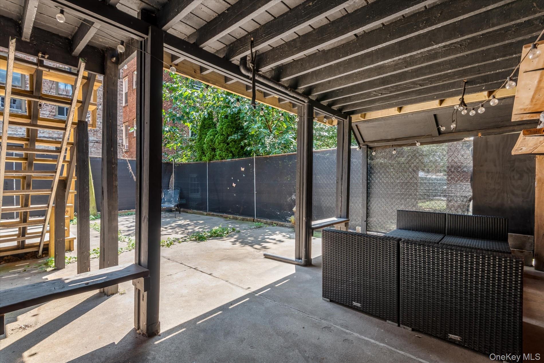 #18 photo, 26-19 14th Place, Astoria , NY 11102