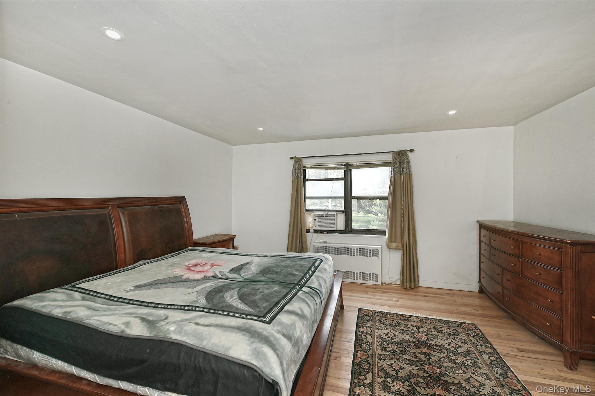 #13 photo, 317 Main Street, ナッソー郡 Roslyn Heights , NY 11576