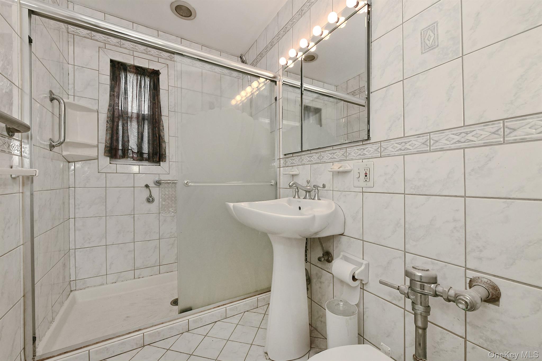 #15 photo, 317 Main Street, ナッソー郡 Roslyn Heights , NY 11576