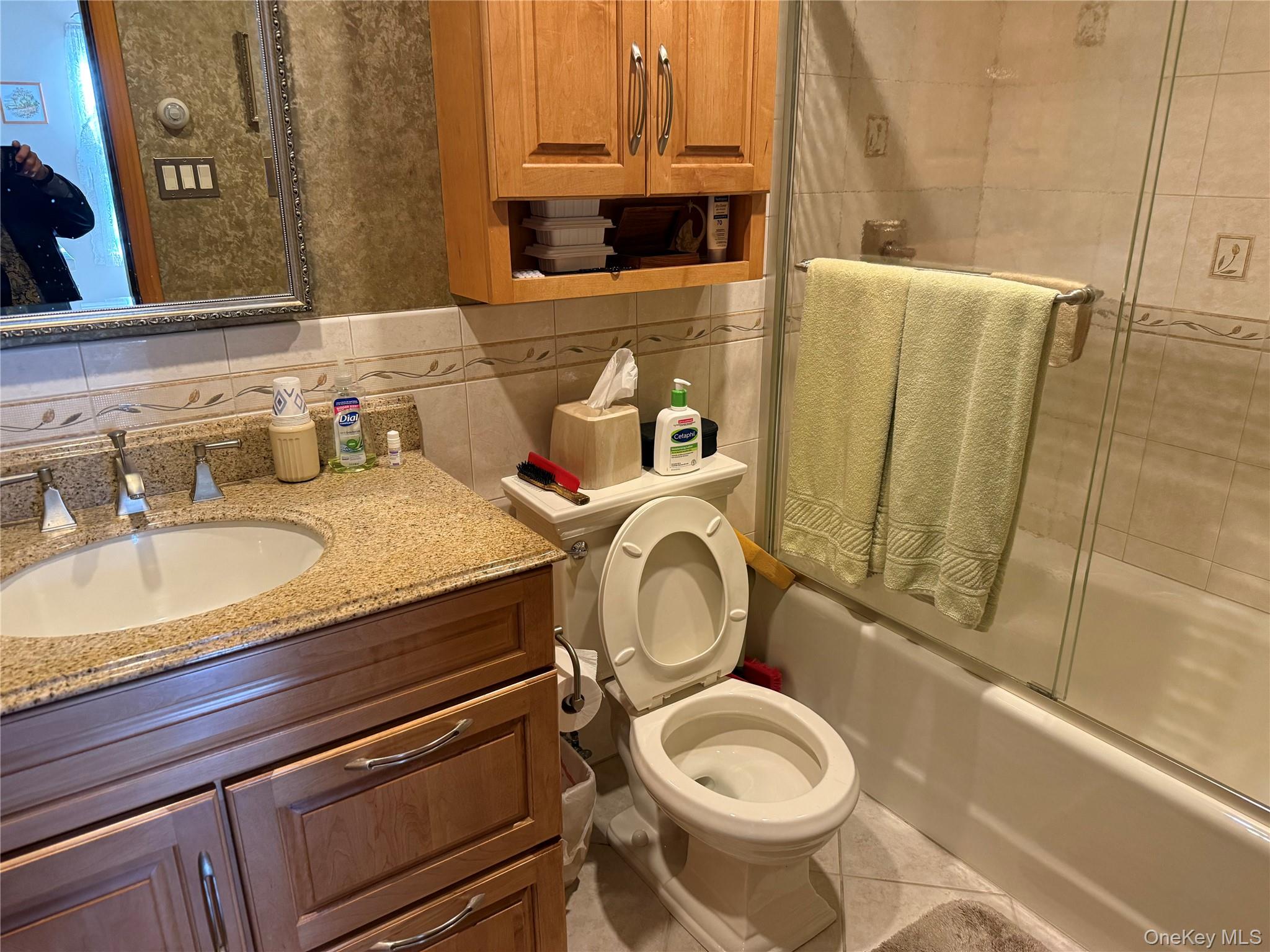 #8 photo, 1 Hillside Lane, Huntington , NY 11743