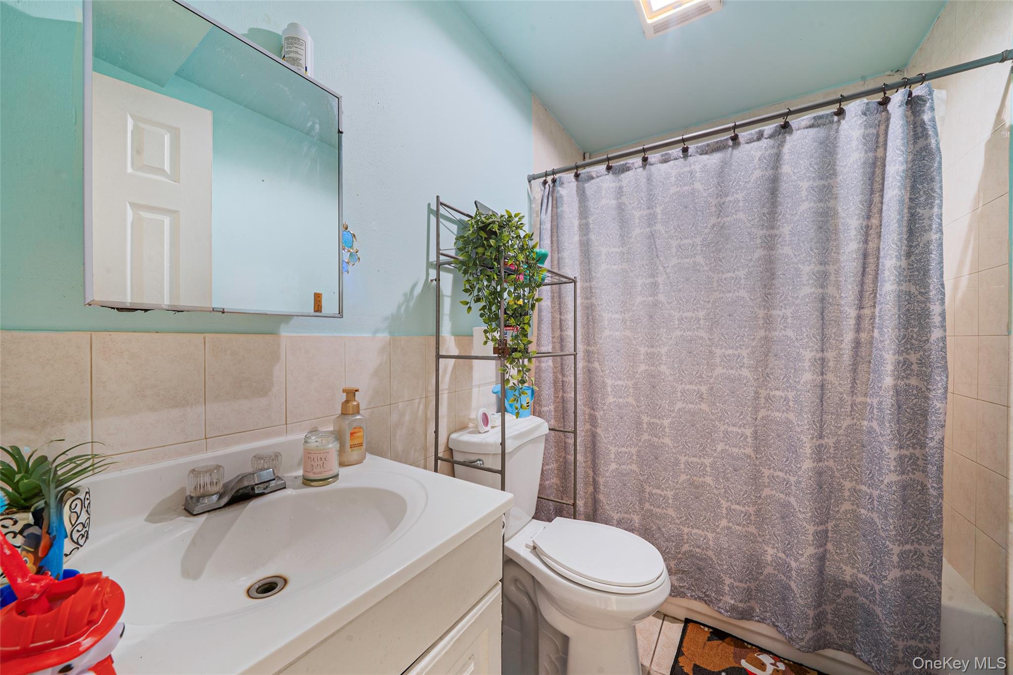 #17 photo, 905 Doane Avenue, Bellport , NY 11713