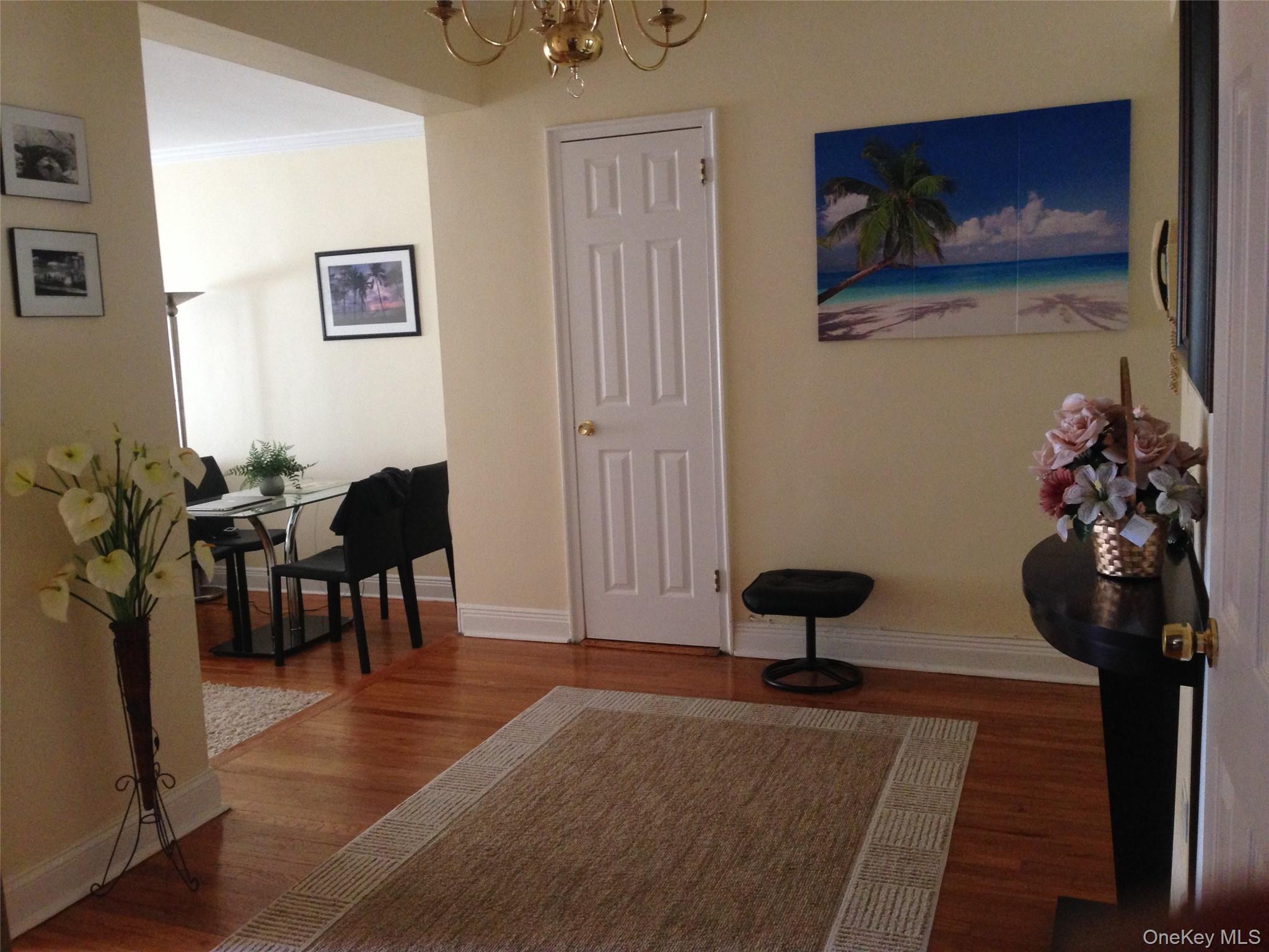 #3 photo, 102-40 67th Drive, クイーンズ区 Forest Hills , NY 11375