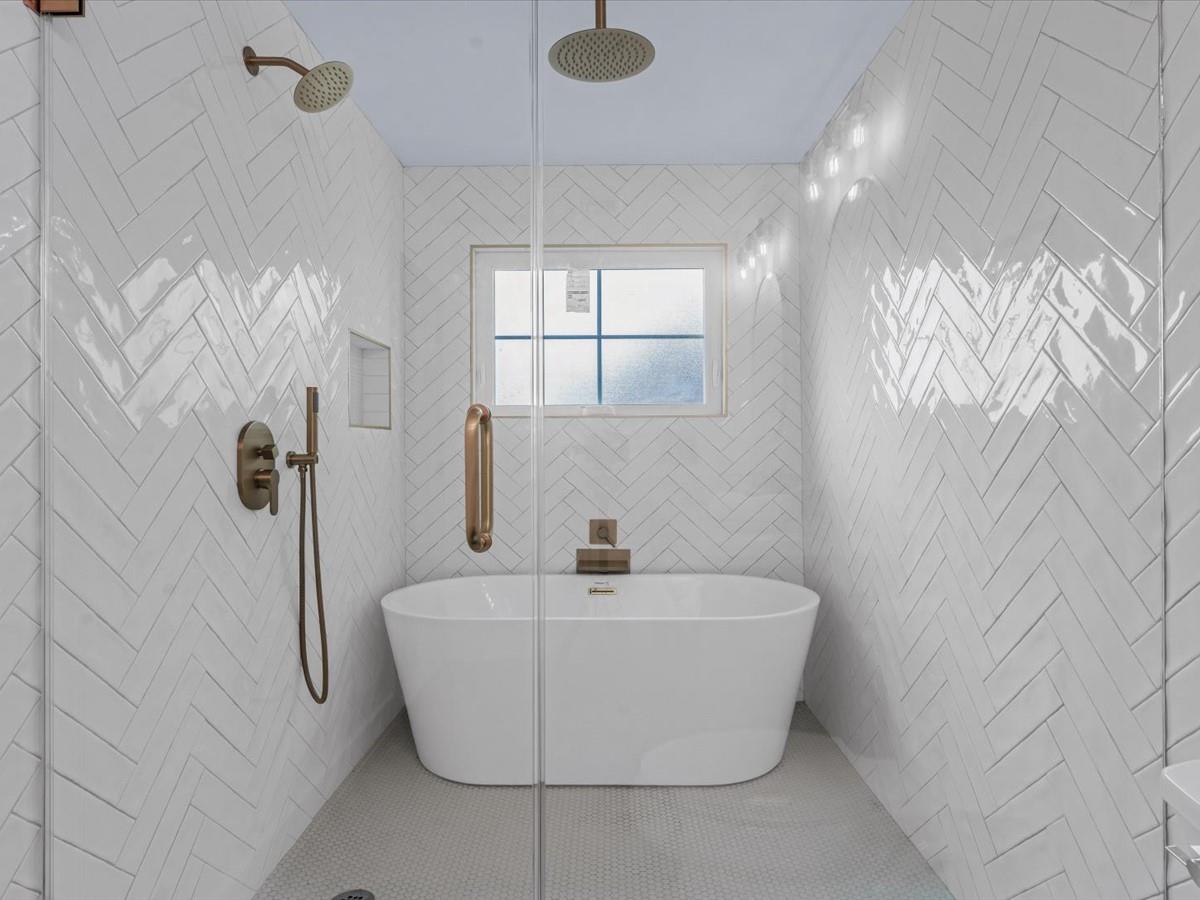 #19 photo, 41 Albany Avenue, ナッソー郡 Westbury , NY 11590