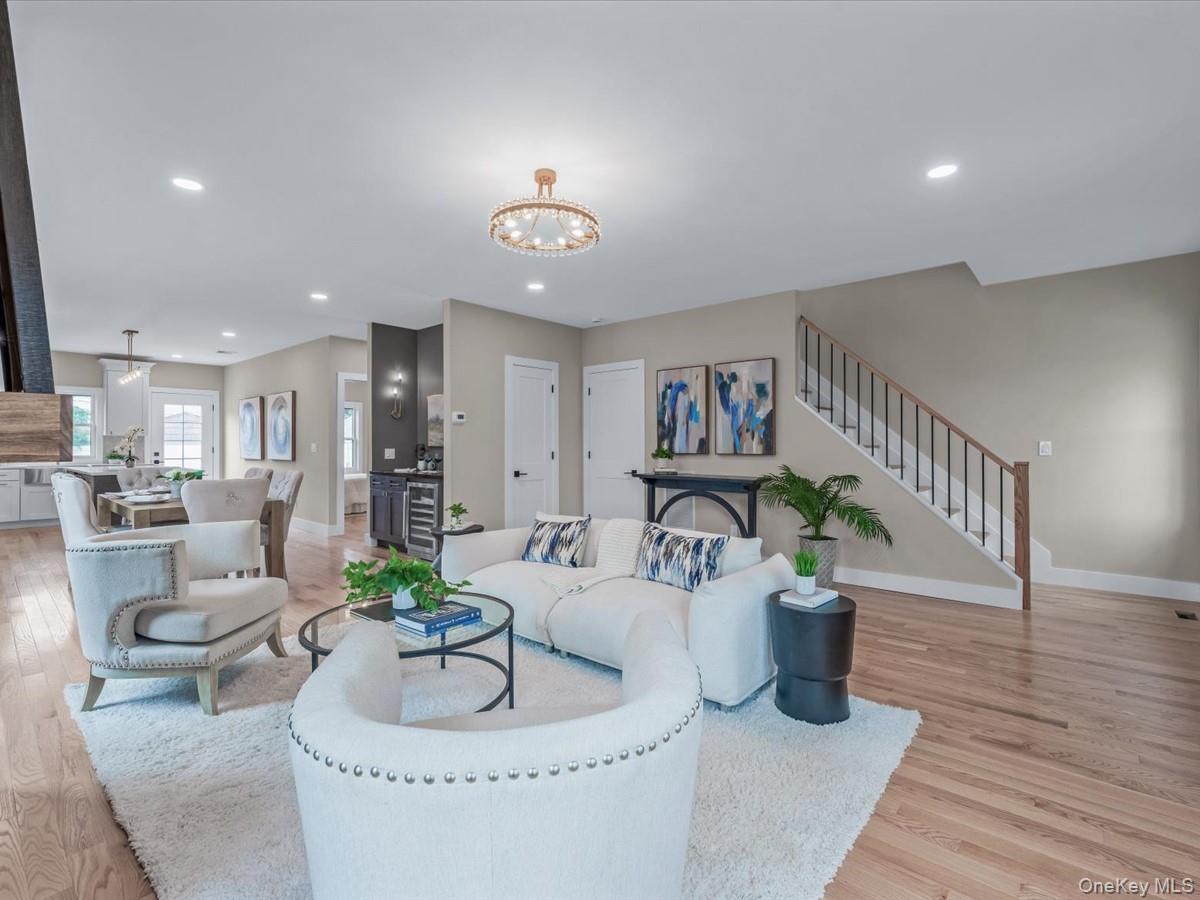 #6 photo, 41 Albany Avenue, ナッソー郡 Westbury , NY 11590