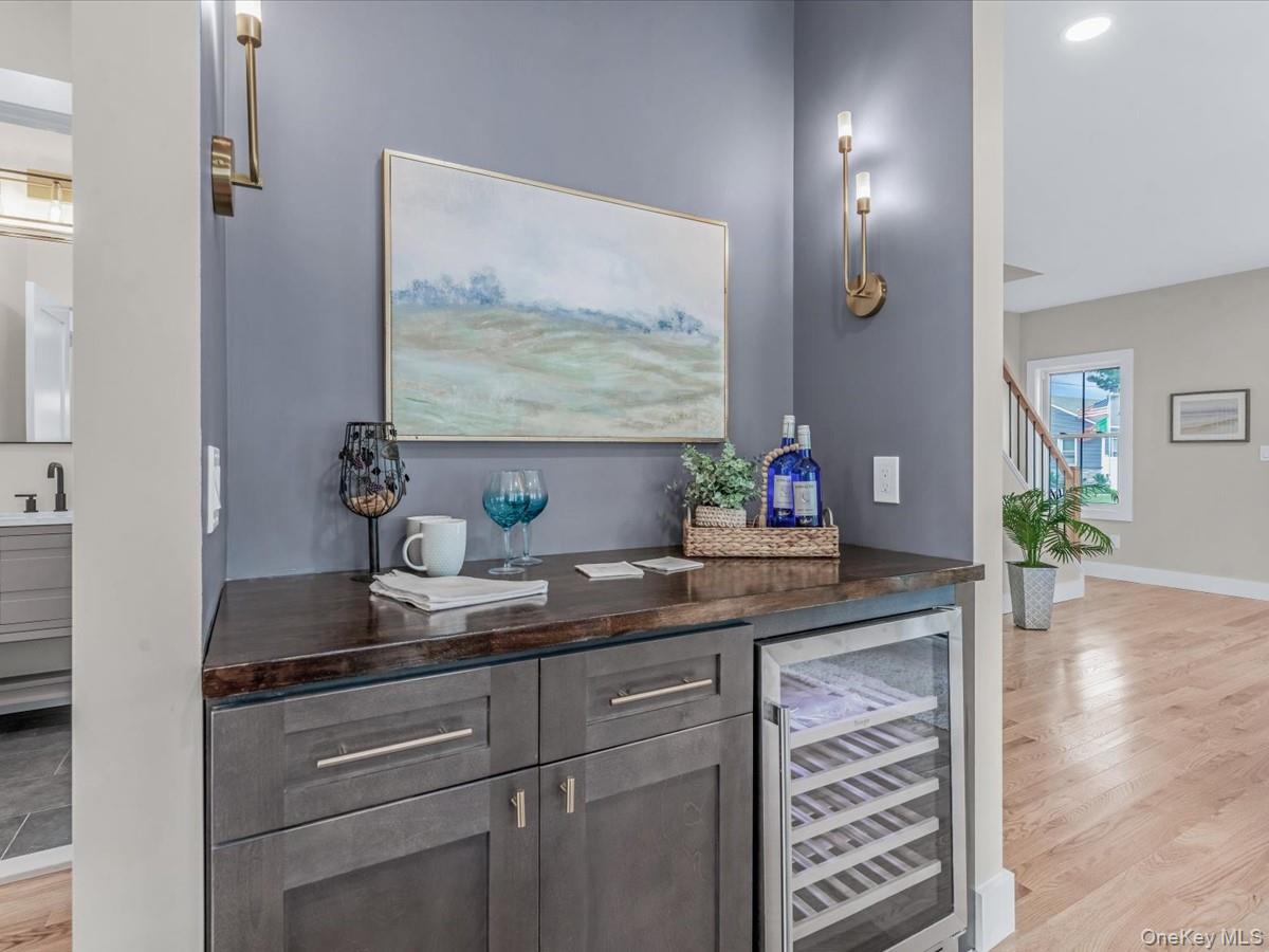 #9 photo, 41 Albany Avenue, ナッソー郡 Westbury , NY 11590