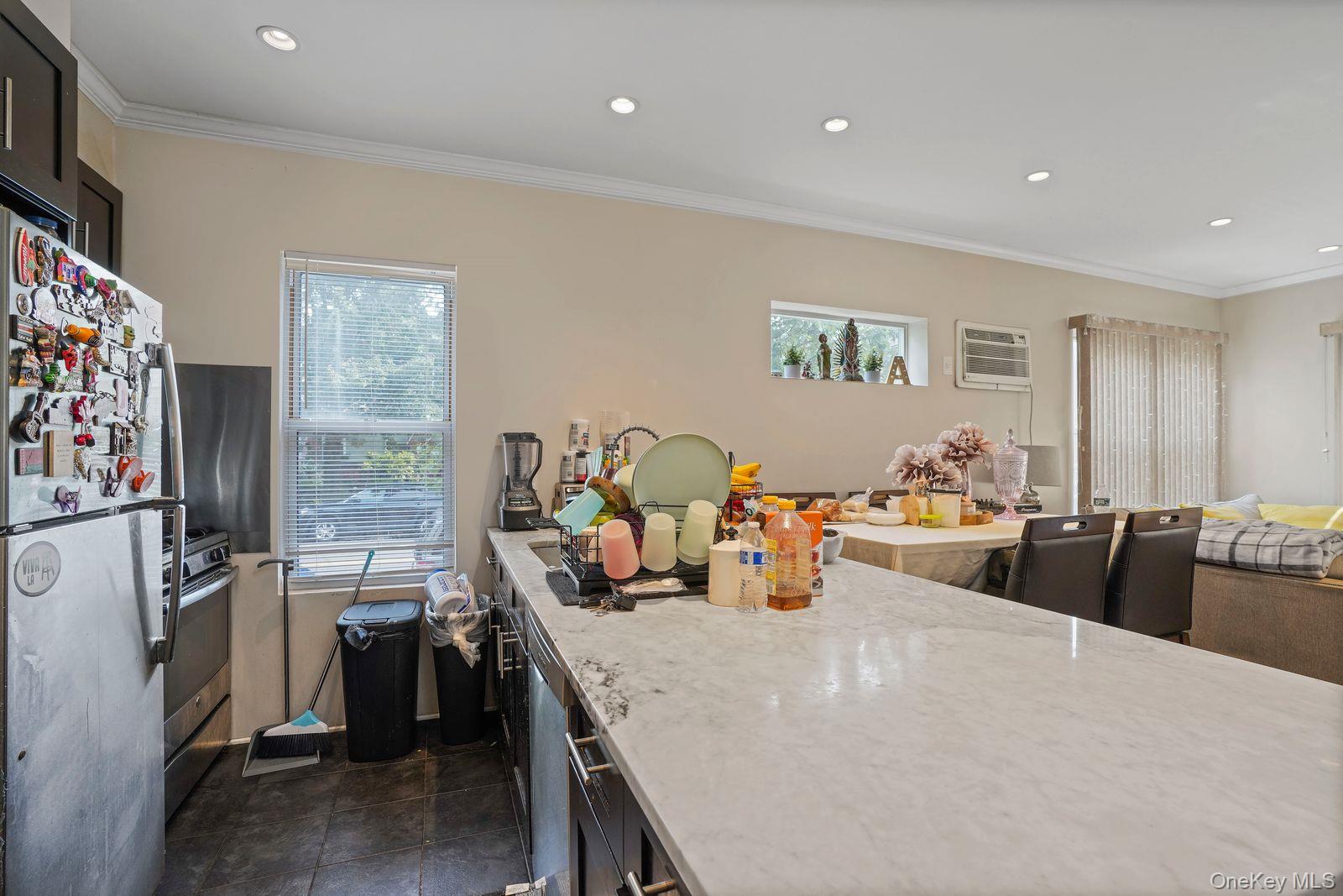 #7 photo, 70-49 66th Place, クイーンズ区 Glendale , NY 11385