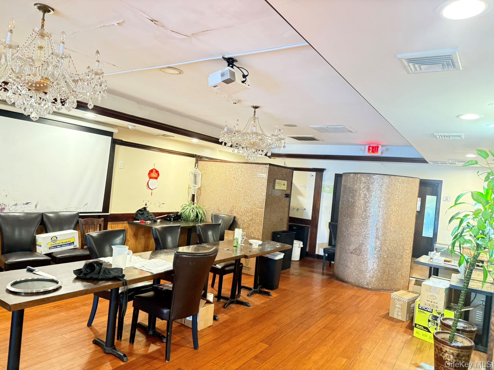 #6 photo, 1230 Broadway, ナッソー郡 Hewlett , NY 11557