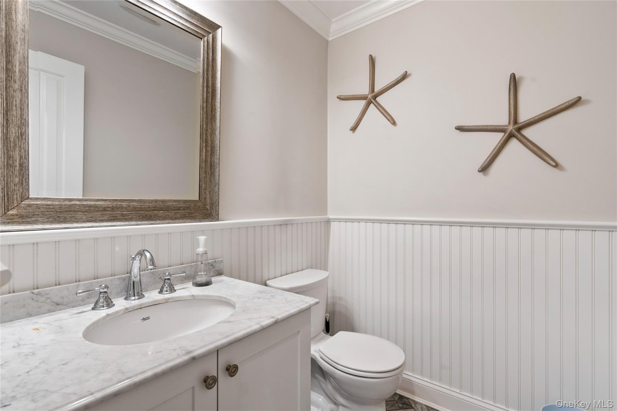 #13 photo, 10 Northwood Circle, Huntington , NY 11743