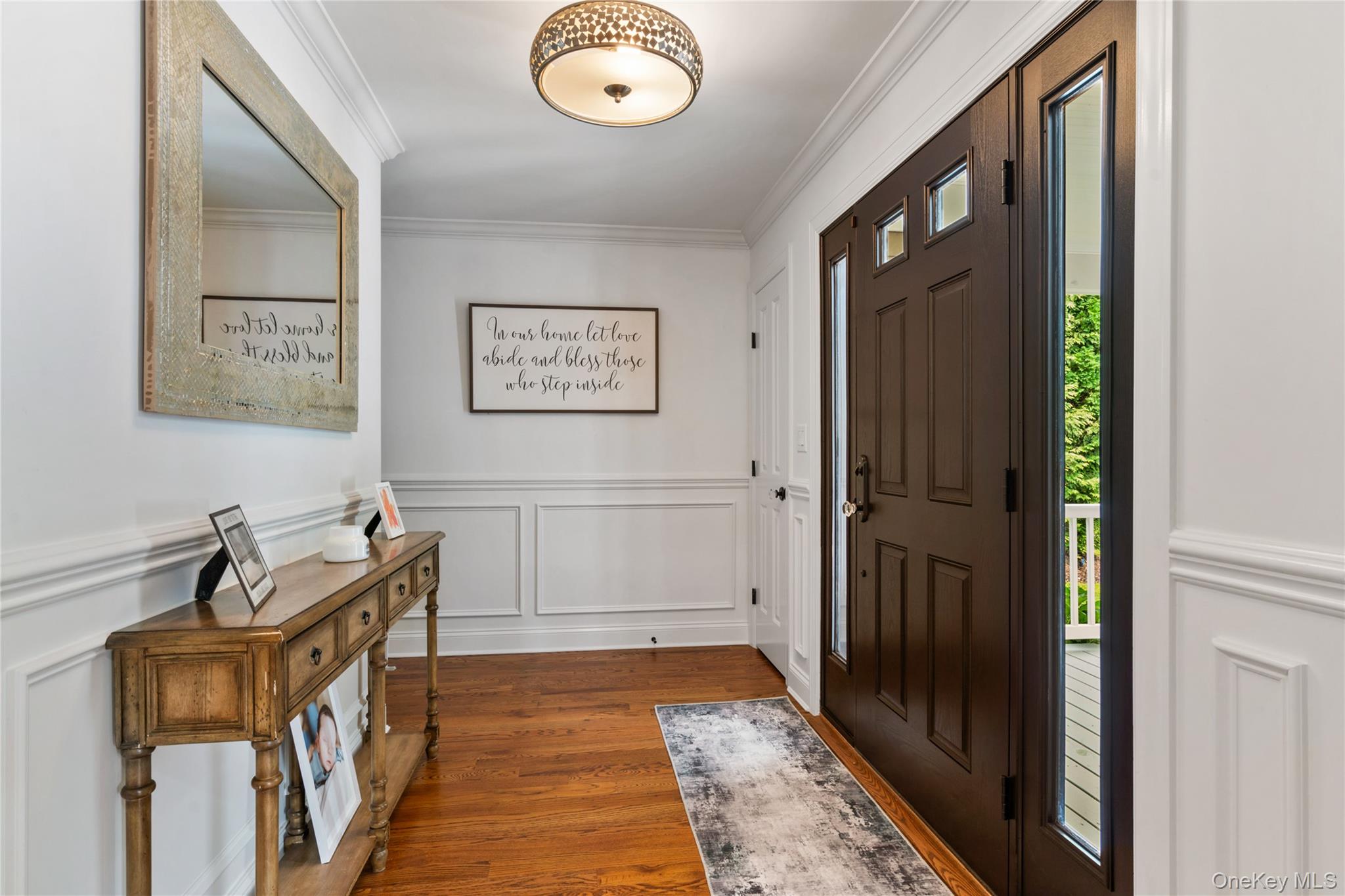 #4 photo, 10 Northwood Circle, Huntington , NY 11743