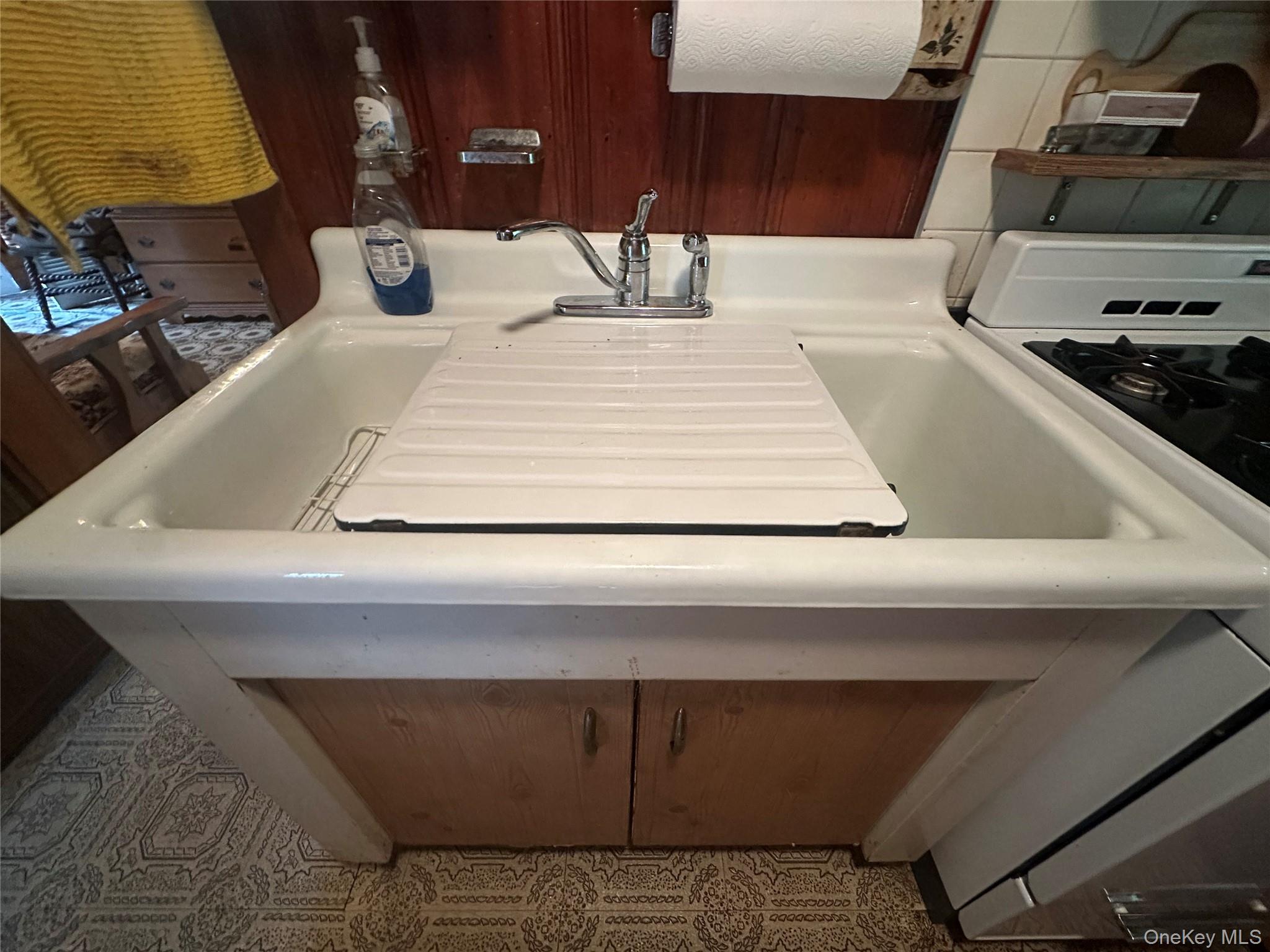 #18 photo, 13 E Pierce Avenue, Smallwood , NY 12720