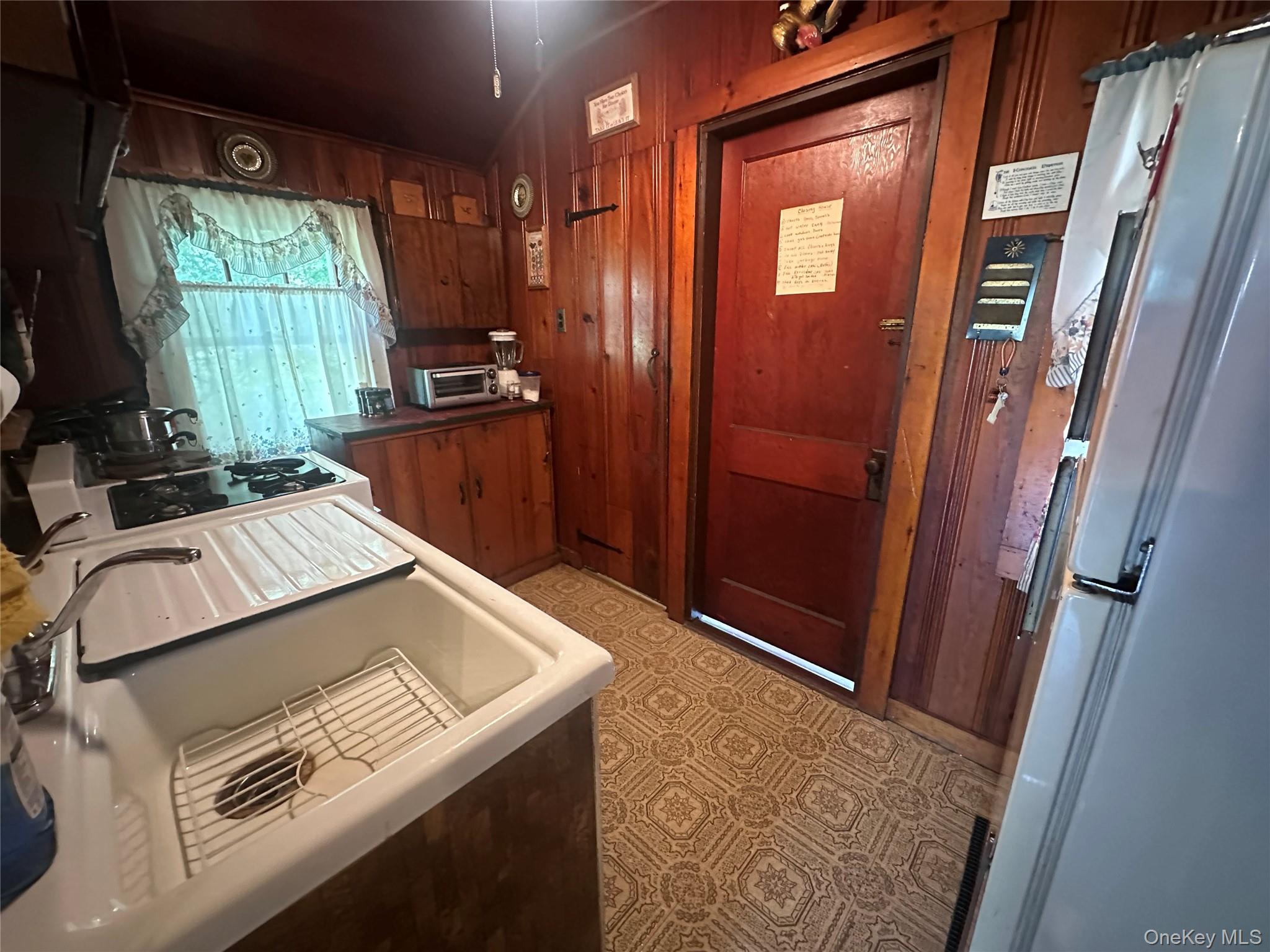 #19 photo, 13 E Pierce Avenue, Smallwood , NY 12720