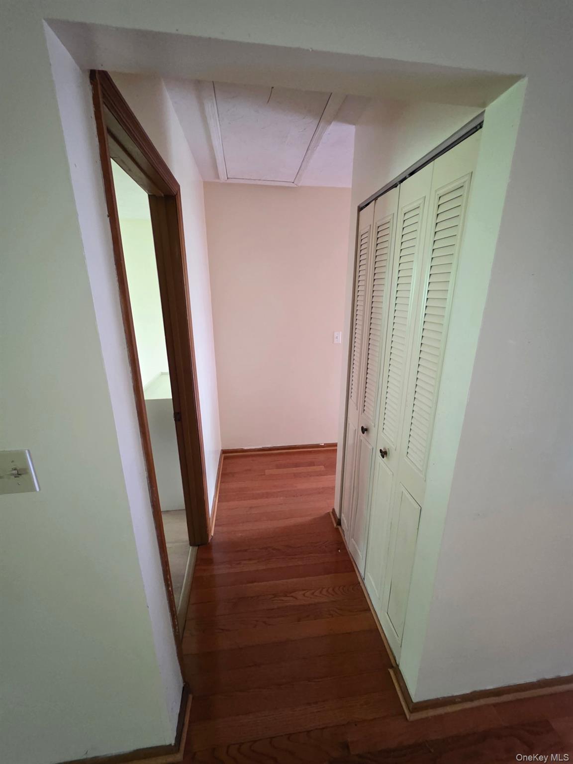 #6 photo, 285 Village Court, Kingston , NY 12401