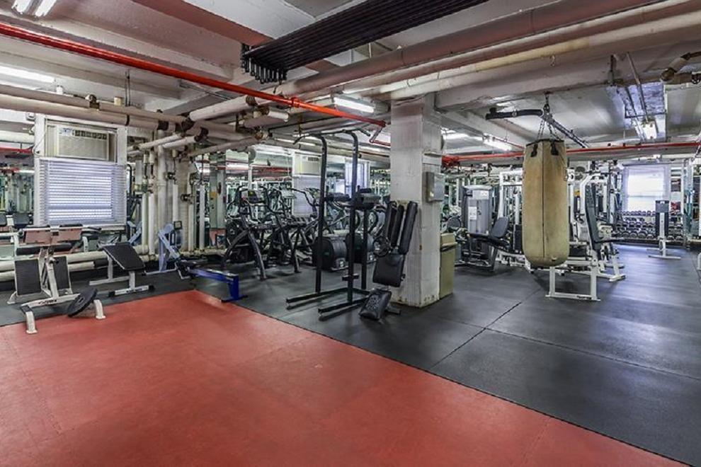 #9 photo, 333 E 43RD Street, マンハッタン Turtle Bay , NY 10017