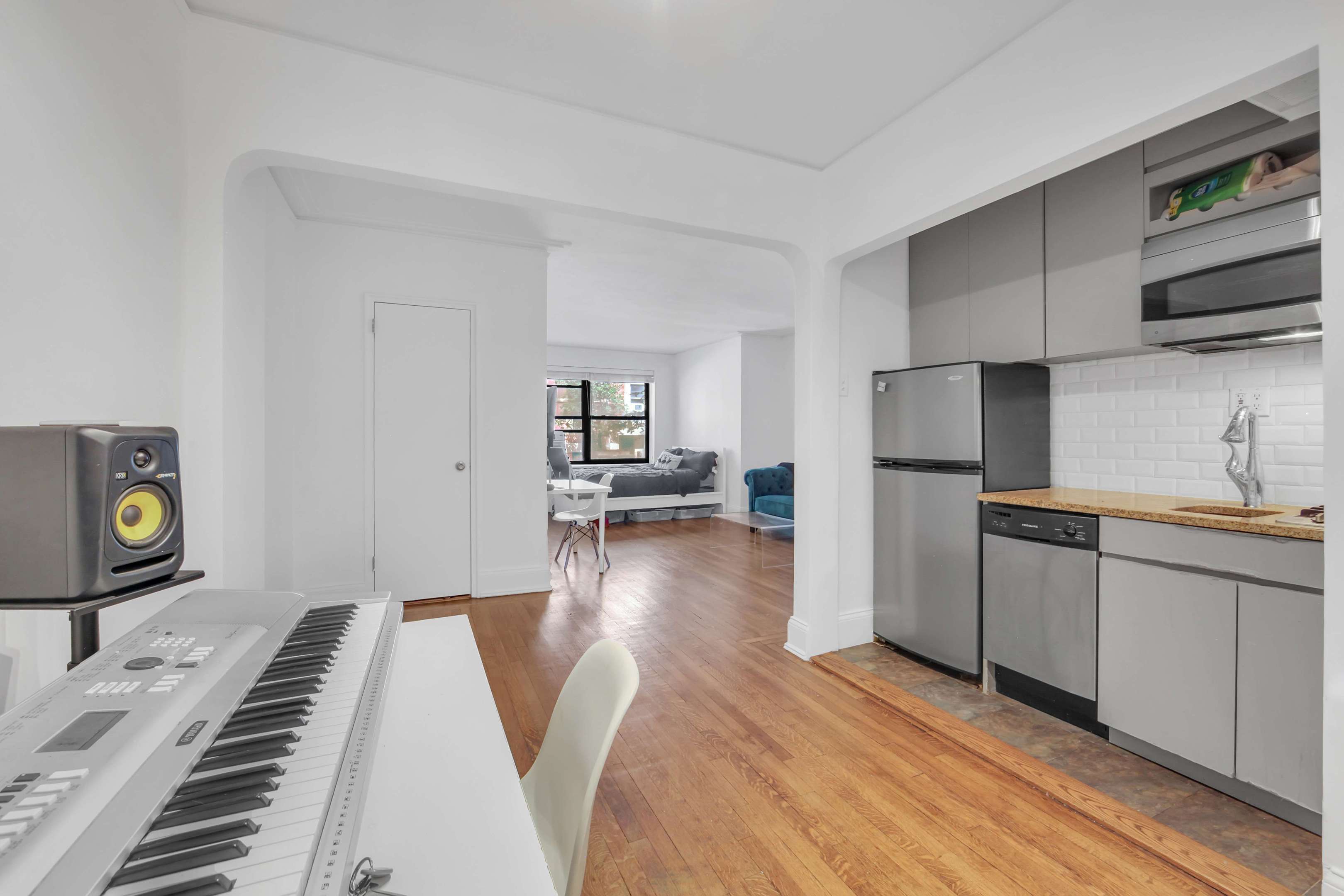 #1 photo, 222 E 35th Street, マンハッタン Murray Hill , NY 10016