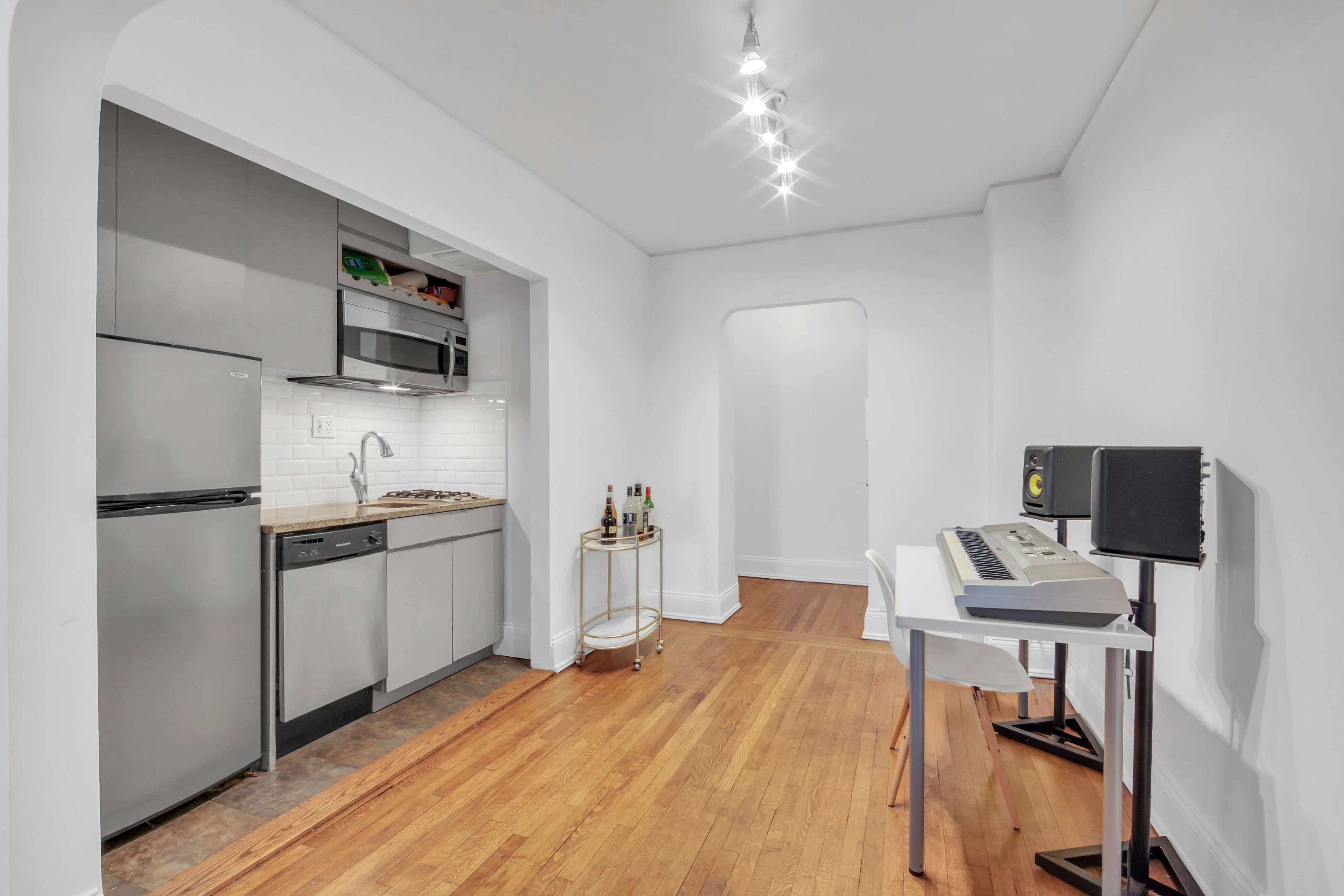 #7 photo, 222 E 35th Street, マンハッタン Murray Hill , NY 10016